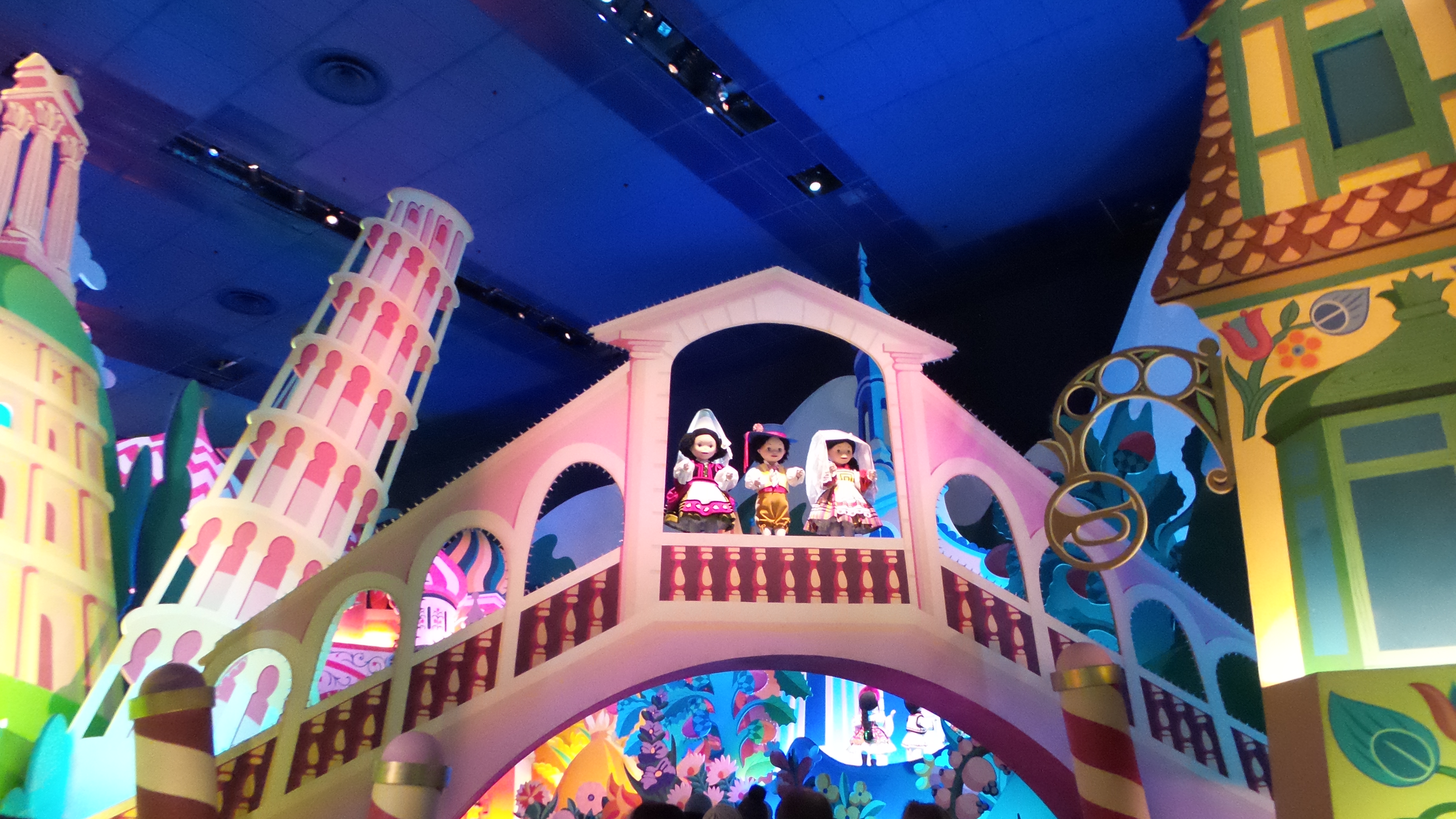Disneyland Paris - It's a small world