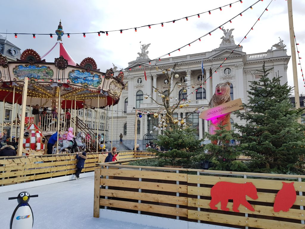 I mercatini di Natale del Teatro dell'Opera di Zurigo