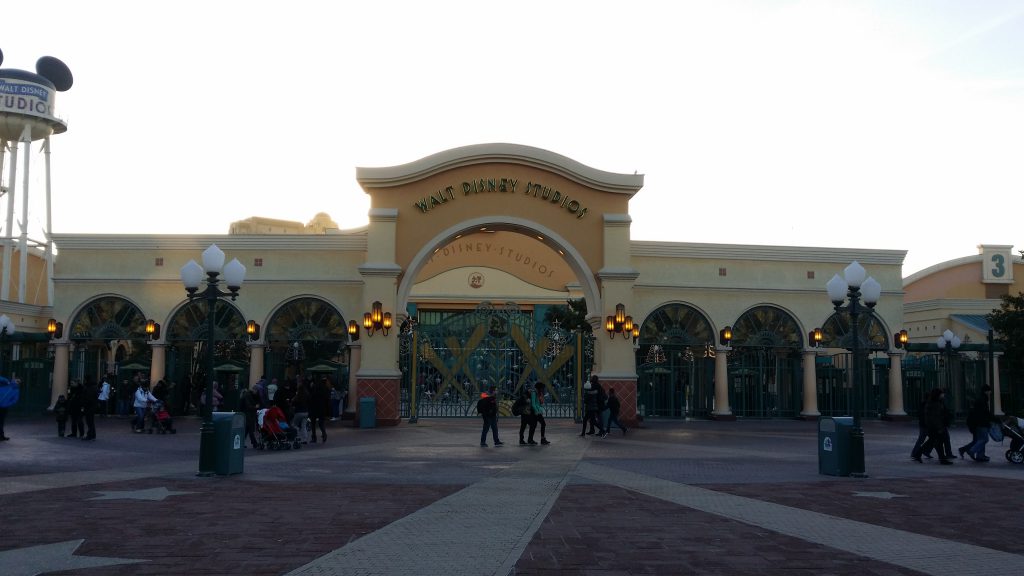 l'ingresso dei walt disney studios