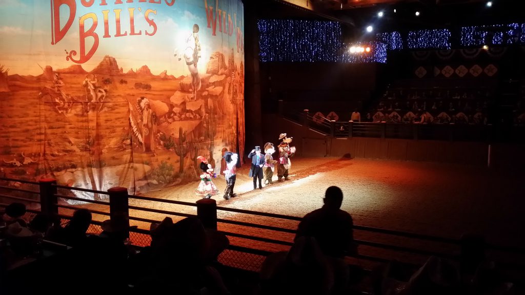 La cena spettacolo di Buffalo Bill al Disney Village