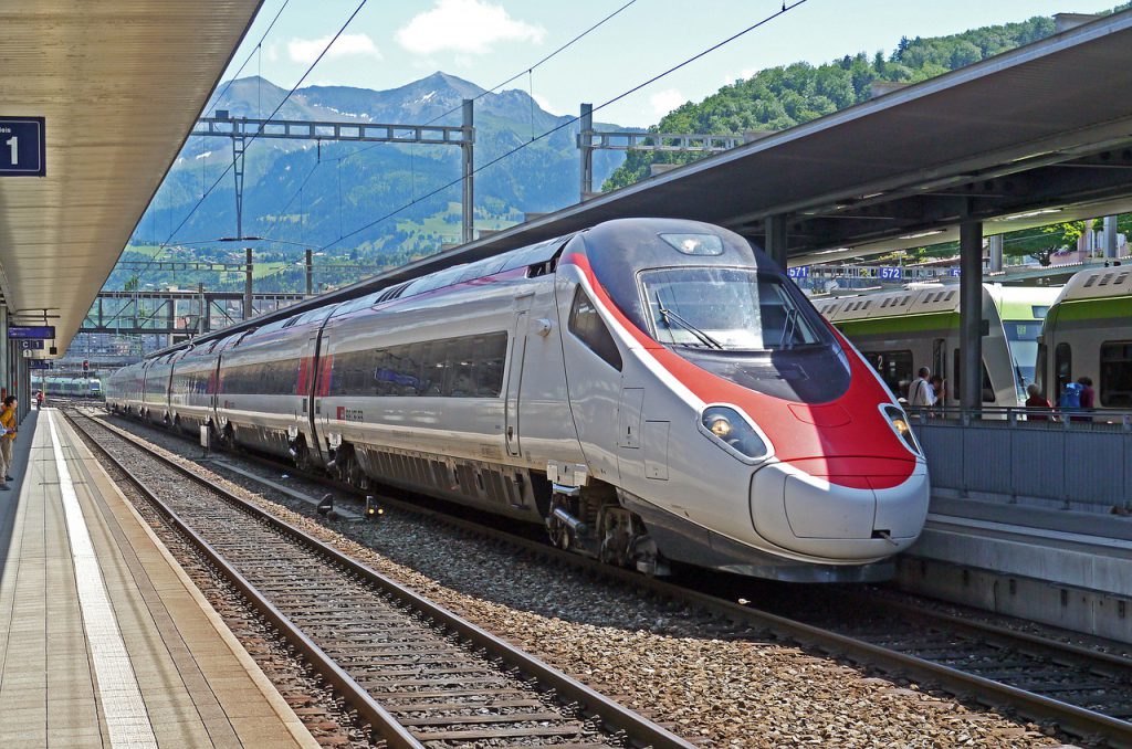 un treno Intercity