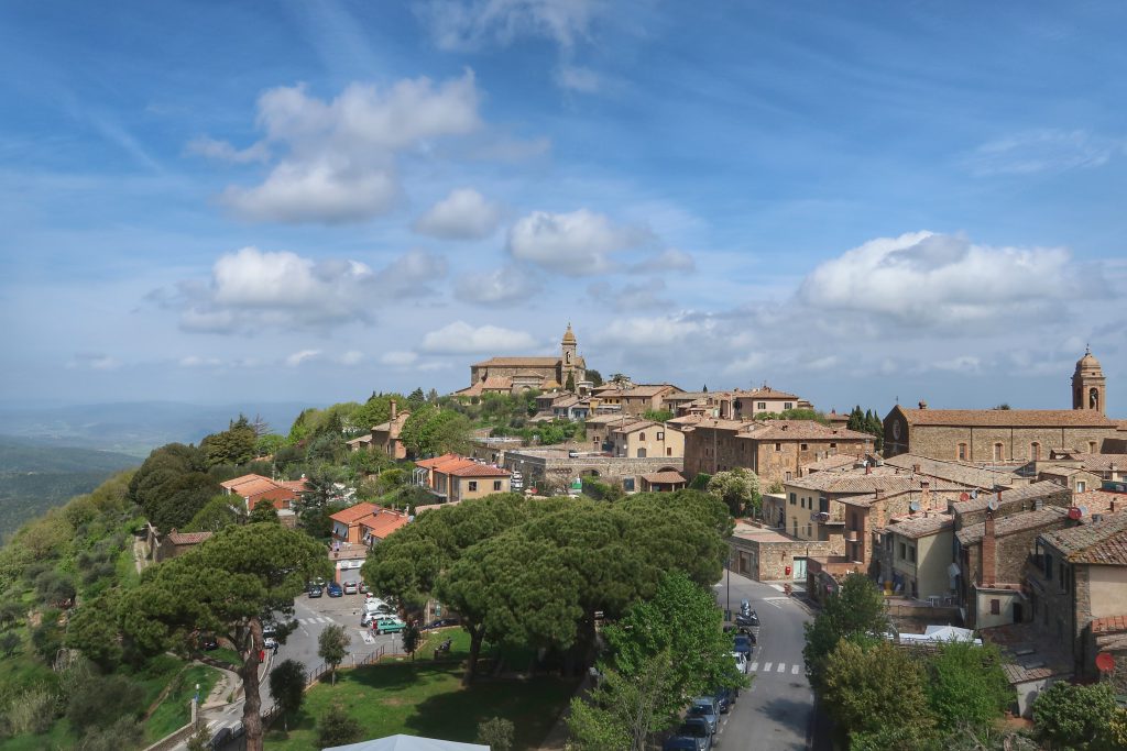 I luoghi instagrammabili della Val d'Orcia: La fortezza di Montalcino