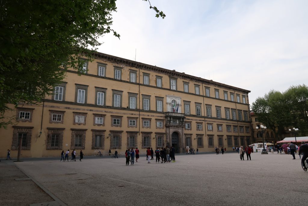 Piazza Napoleone e Palazzo Ducale