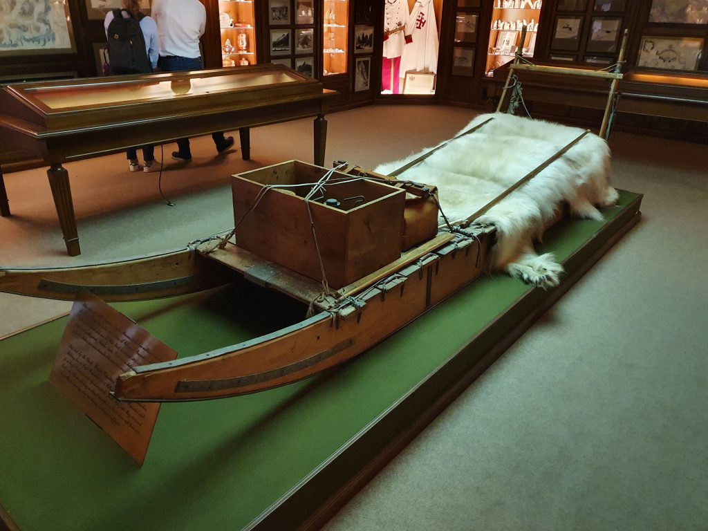 La slitta utilizzata da Monzino nella spedizione al Polo Nord