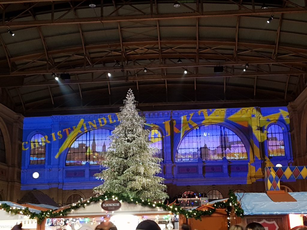 il mercatino di Natale della stazione centrale di Zurigo