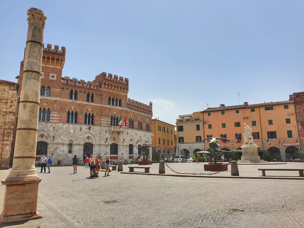 Piazza Dante Alighieri a Grosseto