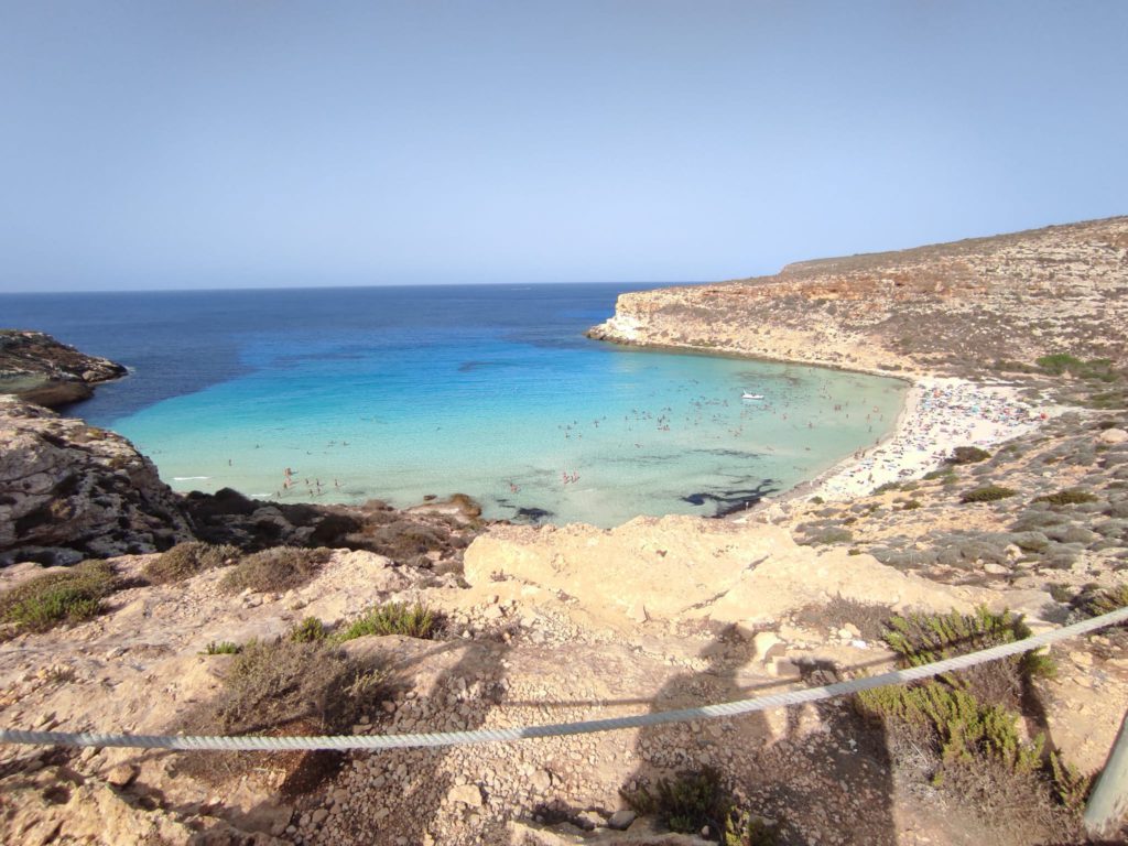 Cosa vedere a Lampedusa: la spiaggia dei conigli