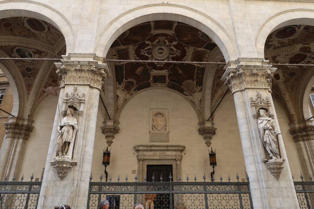 Loggia della Mercanzia
